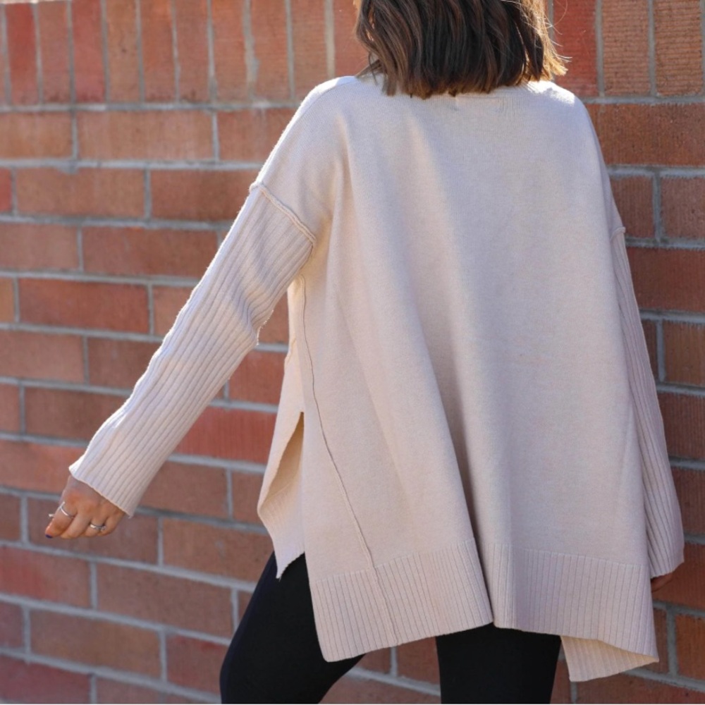 Lane 201 Women's Cream V-Neck Sweater, Small, ivory - Picture 4 of 9